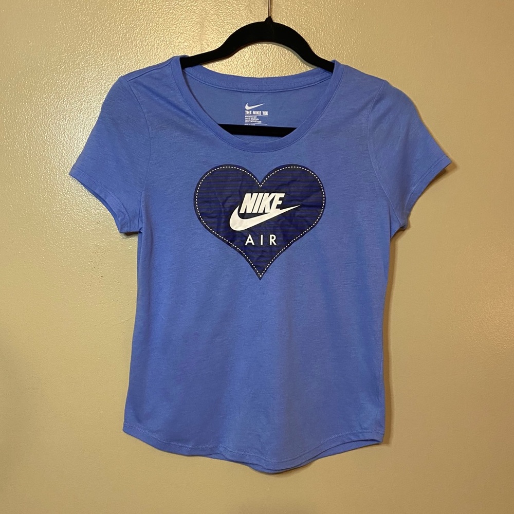 Girls Large Nike Tee Athletic Cut